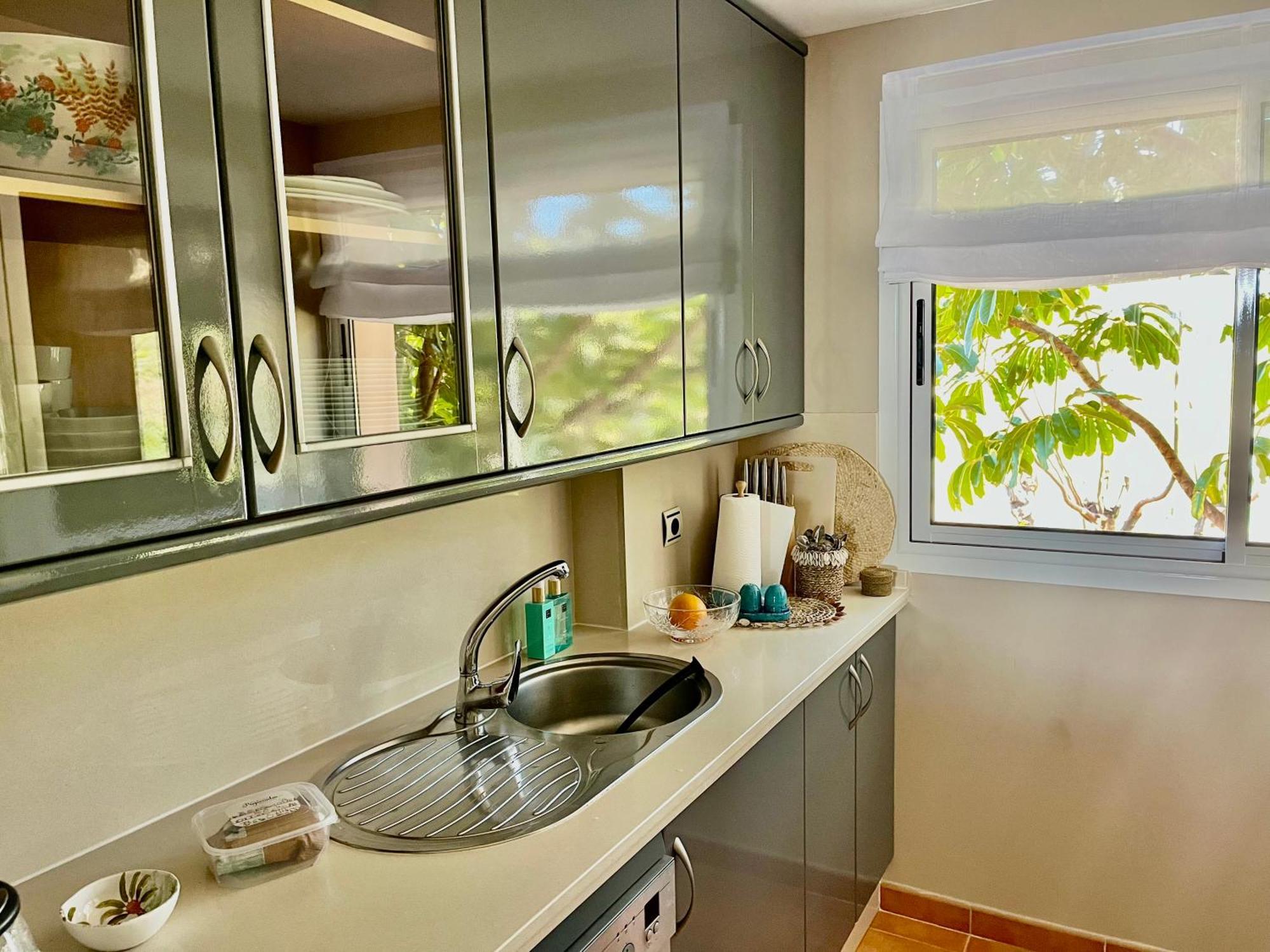 Apartamento Estrella De Mar Zeezicht En Uitkijk Op Gibraltar 40m2 Terras Incl Zwembad Garzas