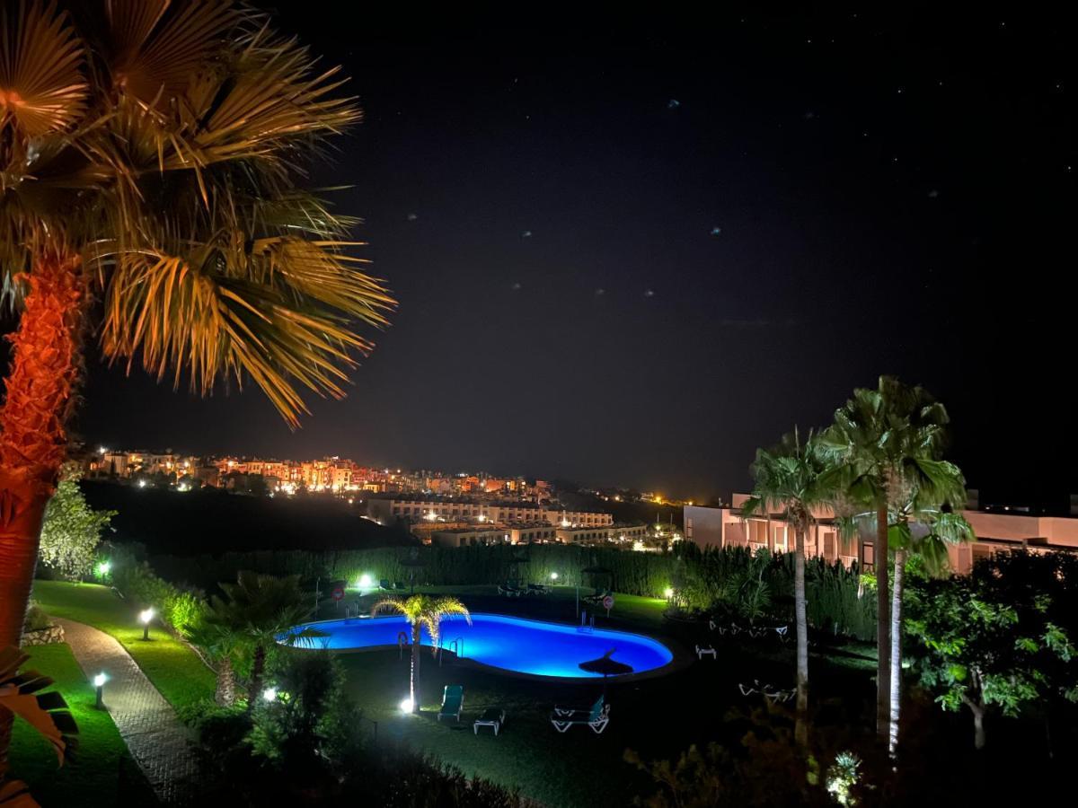 Estrella De Mar Zeezicht En Uitkijk Op Gibraltar 40m2 Terras Incl Zwembad Garzas Manilva