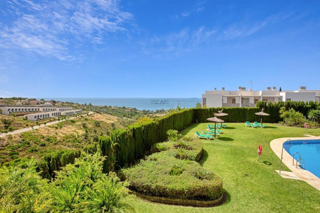 Apartment Estrella De Mar Zeezicht En Uitkijk Op Gibraltar 40m2 Terras Incl Zwembad Garzas