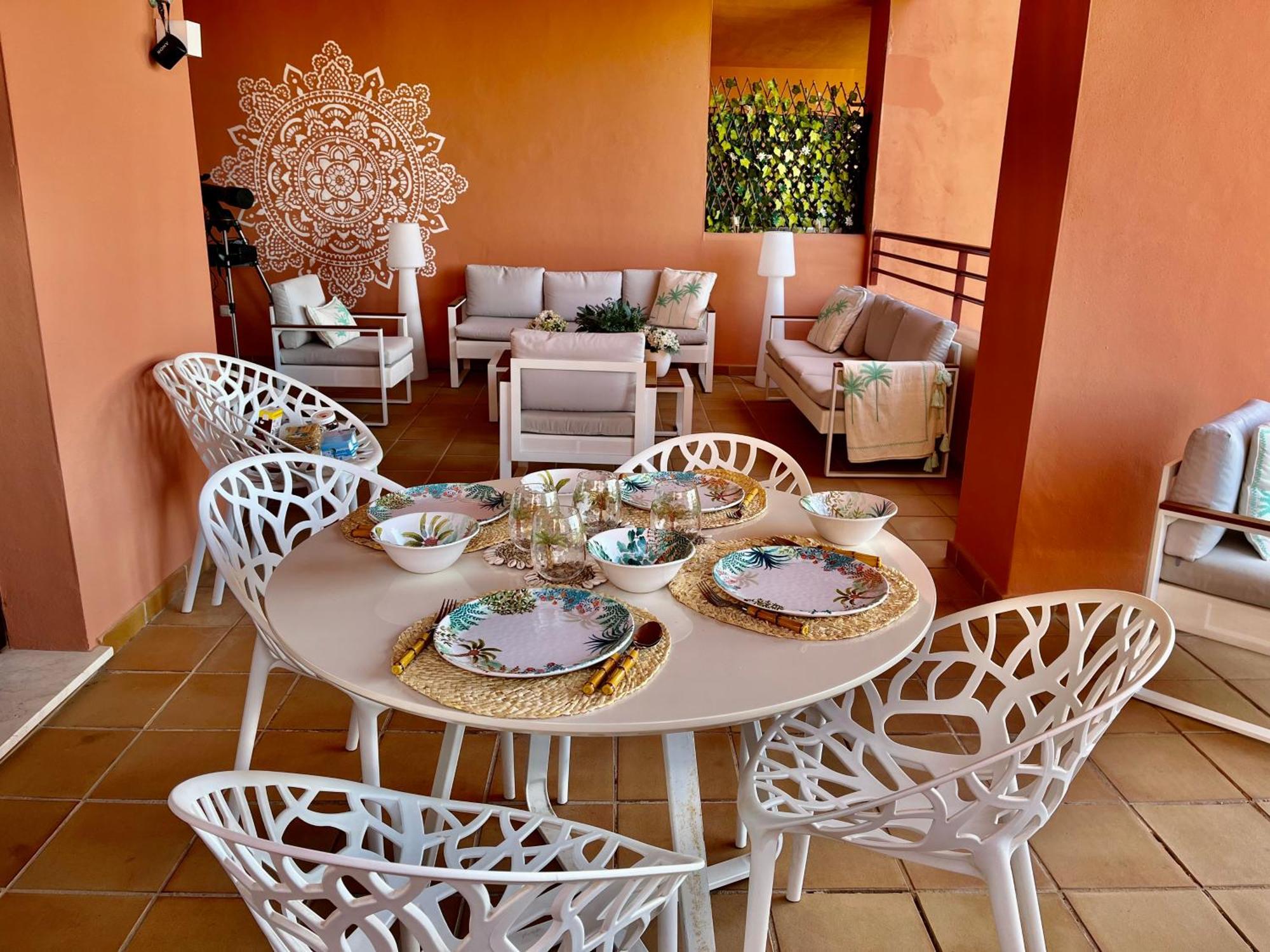 Estrella De Mar Zeezicht En Uitkijk Op Gibraltar 40m2 Terras Incl Zwembad Garzas Apartment Manilva
